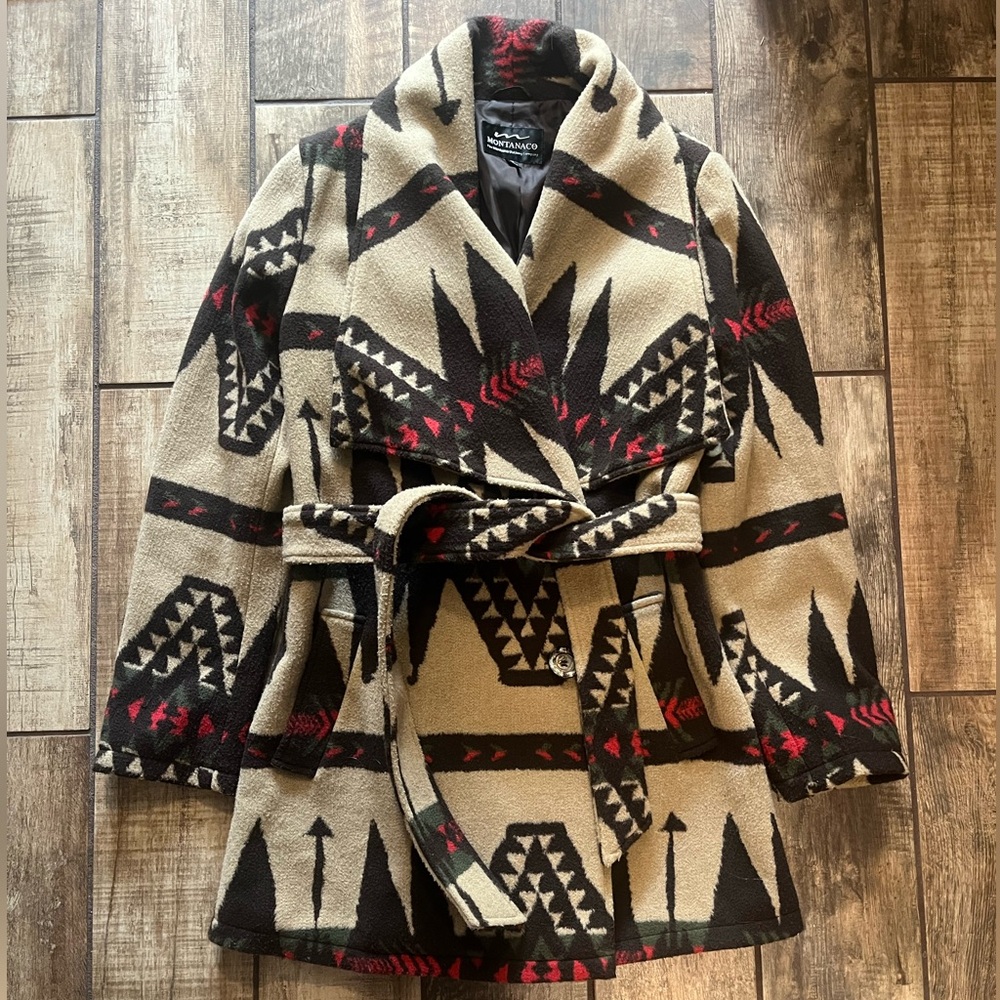 MontanaCo Aztec Print Coat